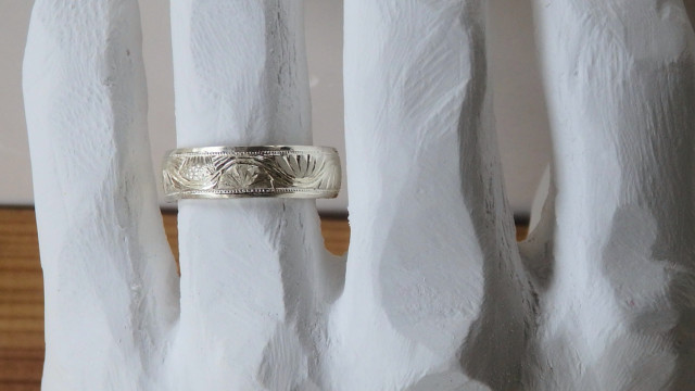 睡蓮の指輪 water lily